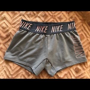 LIKE NEW NIKE DRI FIT SHORTS